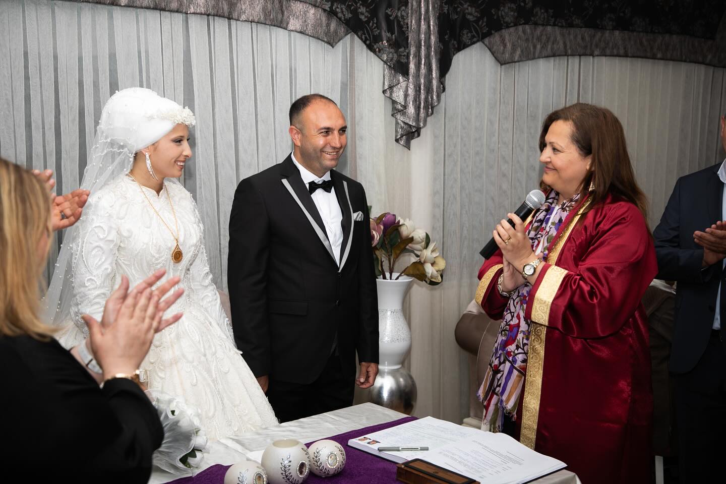 Afyonkarahisar Belediye Başkanı, Hilal Gamze ve Mustafa Çiftinin Nikah Törenine Katıldı