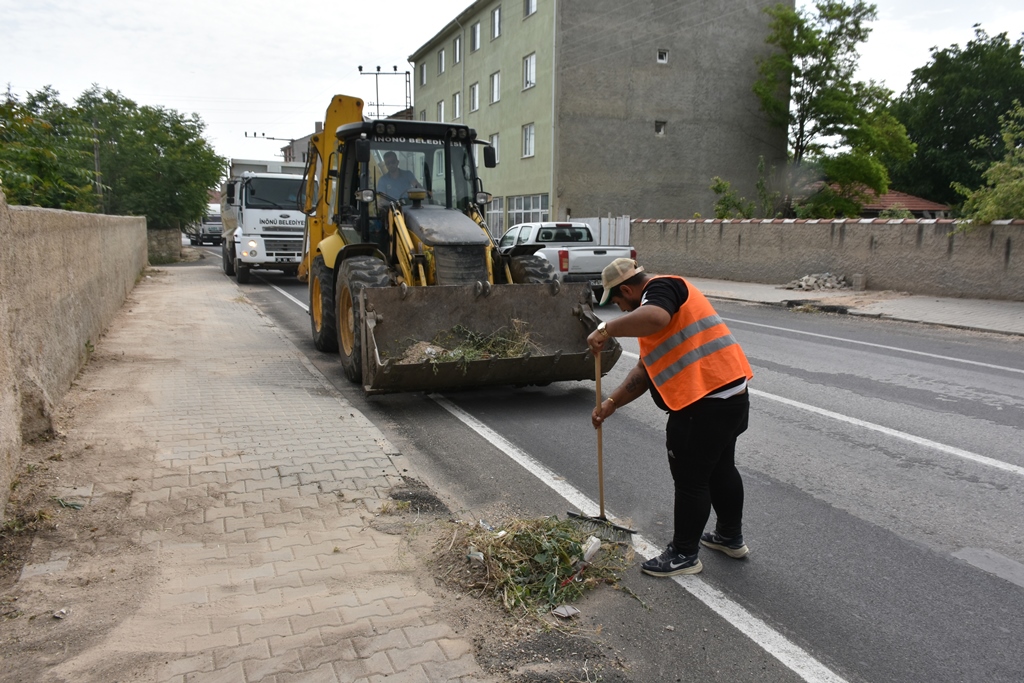 İnönü Belediyesi Temizlik ve Bakım Çalışmalarına Devam Ediyor