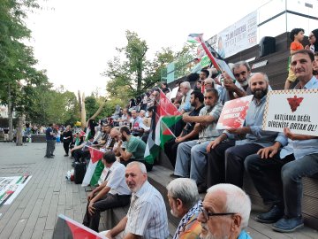 Saadet Partisi İsrail'e Petrol Taşıyan Şirketleri Eleştirdi