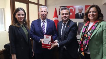 Tarihi Kentler Birliği ve Ankara Büyükşehir Belediye Başkanı Mansur Yavaş, Afyonkarahisar İl Başkanlığı'nda Buluştu