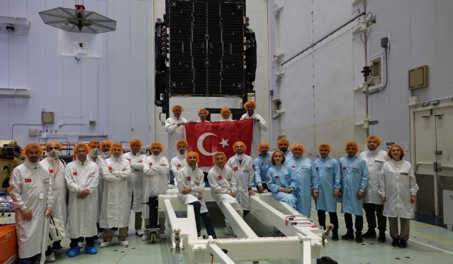 GURUR PROJEMİZ TÜRKSAT 6A AMERİKA’DA