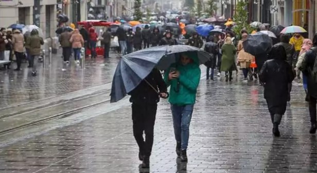 14 il için sel ve su baskını uyarısı! Sarı ve turuncu alarm verildi