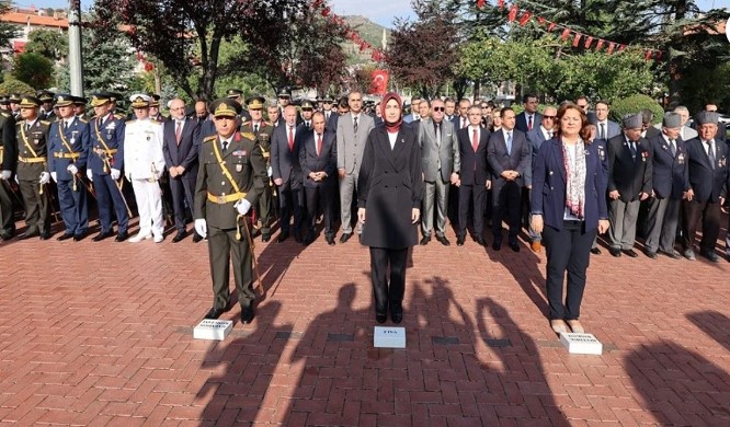 Afyonkarahisar’da Zafer Bayramı kutlamaları başladı