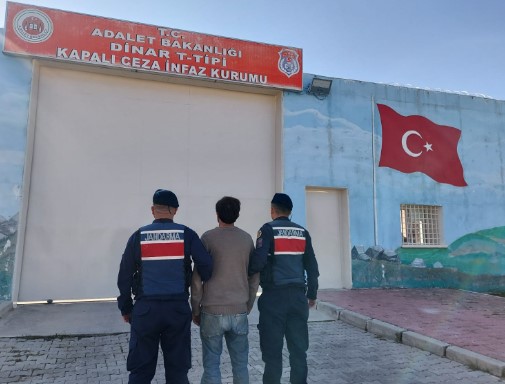  Afyonkarahisar’da Cinsel Saldırı Suçlusu Yakalandı