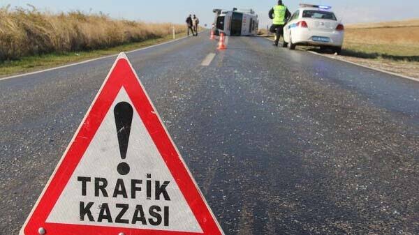 Hocalar ilçesinde trafik kazası meydana geldi