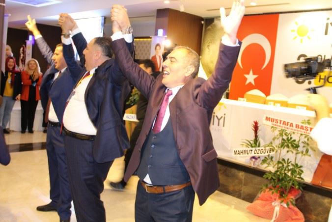 İYİ Parti Afyonkarahisar Merkez İlçe Başkanı İzzet Köken Oldu