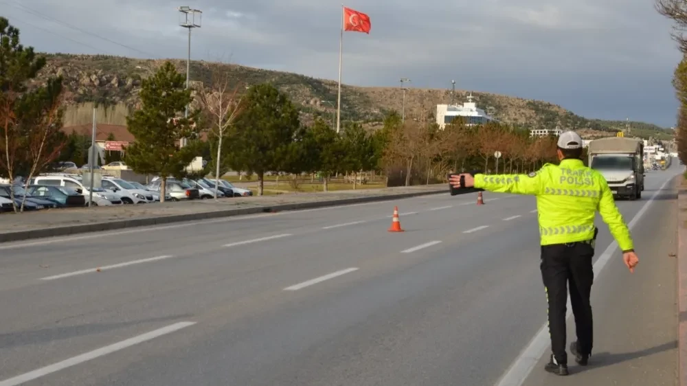 Afyon'da Trafik Denetimi: 147 araca cezai işlem uygulandı