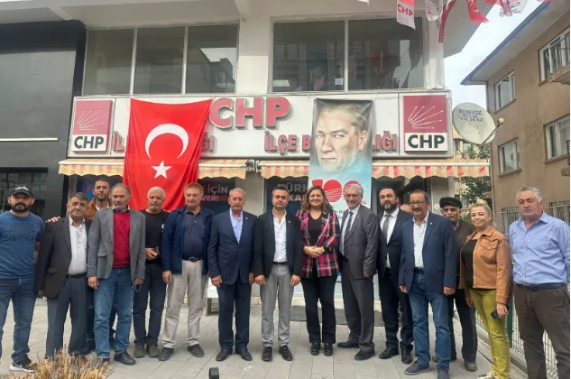 CHP Yerel seçimlerde hep birlikte el ele, kol kola, omuz omuza mücadele edeceğiz Mesajı verdi.