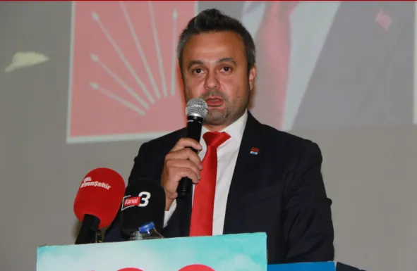 Faruk Duha Erhan 116 oy la CHP İl Başkanı seçildi.