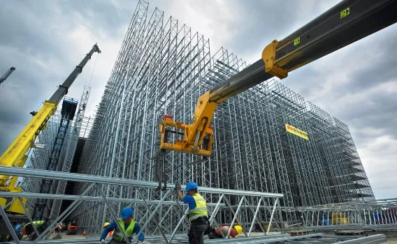 TÜRK MÜTEAHHİTLER ORTA DOĞU VE AFRİKA İNŞAAT SEKTÖRÜNE İMZA ATIYOR