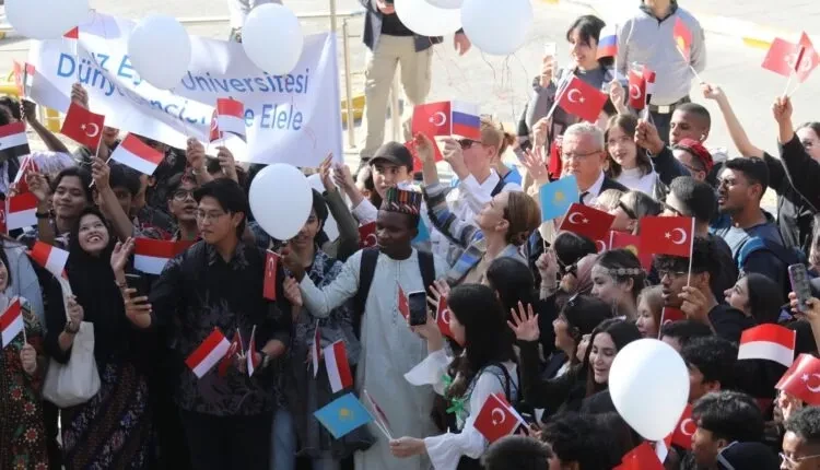 Barış Balonları DEÜ'den Filistin İçin Gökyüzüne Yükseldi