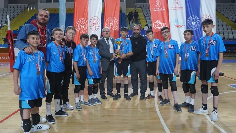 Afyon'da Voleybolun Yıldızı Belli Oldu