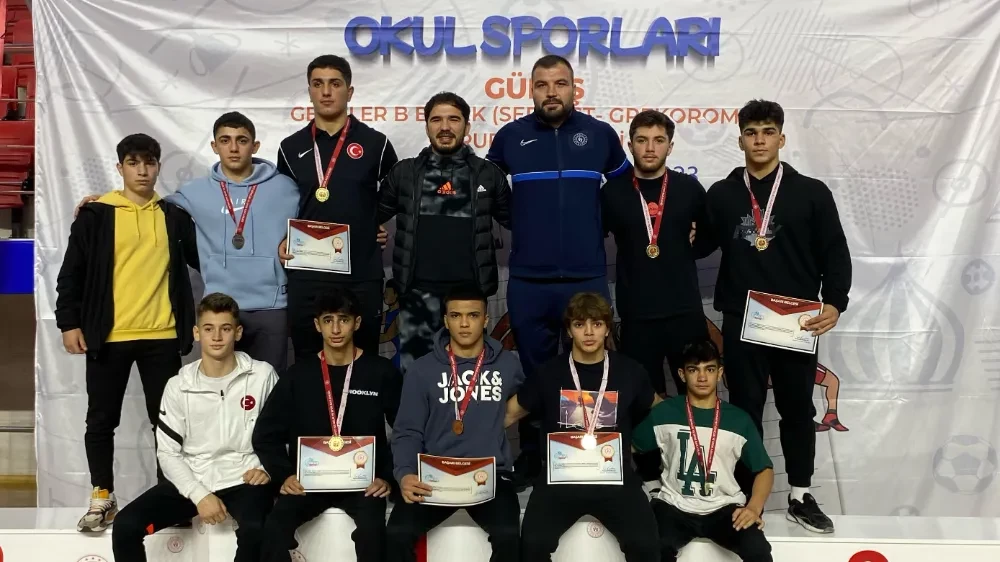 Afyonkarahisar TOHM Sporcuları Güreş Bölge Şampiyonasında