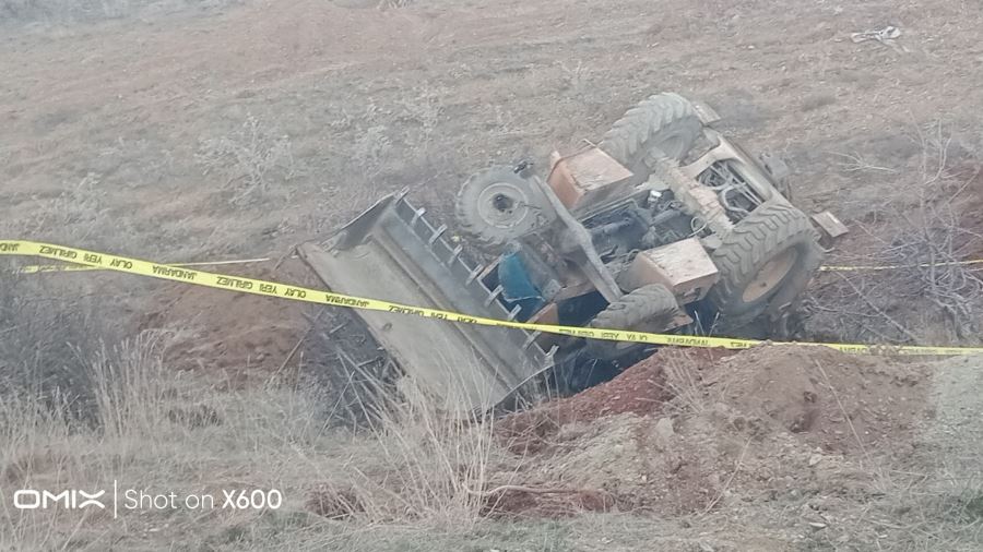 Kepçenin altında kalan kişi Hayatını Kaybetti oğlu Kurtuldu