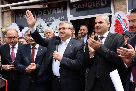 AK Parti Afyonkarahisar Milletvekili İbrahim Yurdunuseven Sandıklı ve Dazkırı’da Afyonkarahisar’lılarla buluştu.