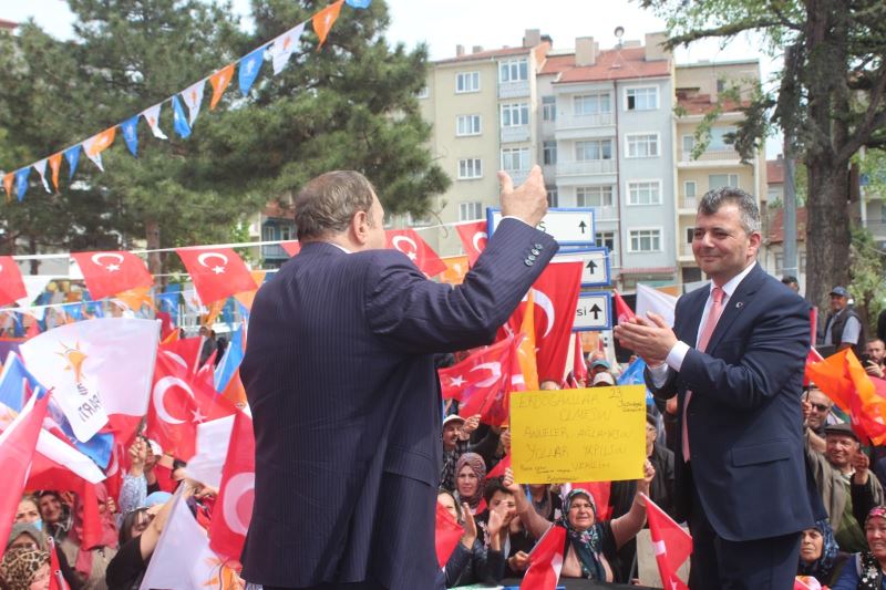 Eski Bakanımız Veysel Eroğlu ve Milletvekillerimiz Emirdağ’da