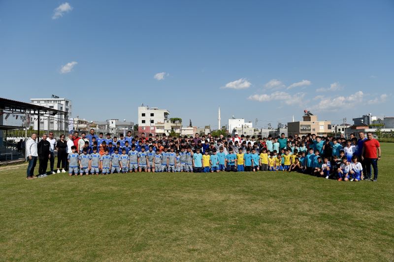 Seyhan'da Futbol Şöleni Başladı