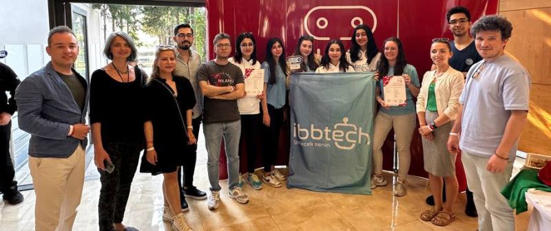 ÖDÜLE DOYMAYAN İBBTECH ESTONYA YOLCUSU