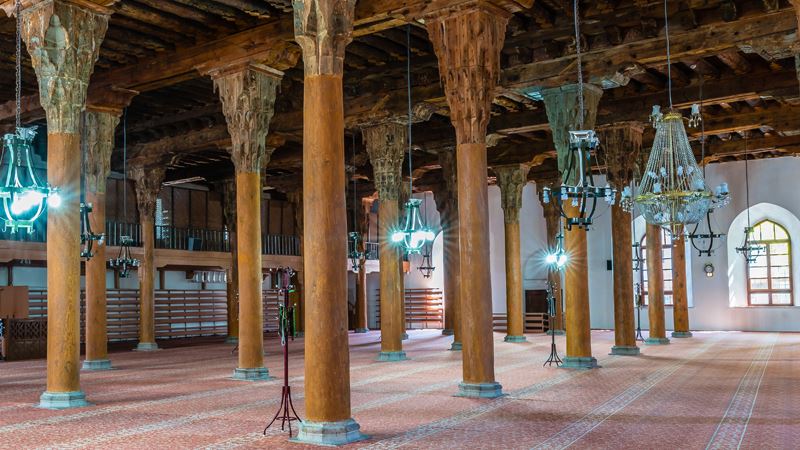 Afyon'da bulunan Ulu Camii, Türkiye'nin en eski camilerinden biri