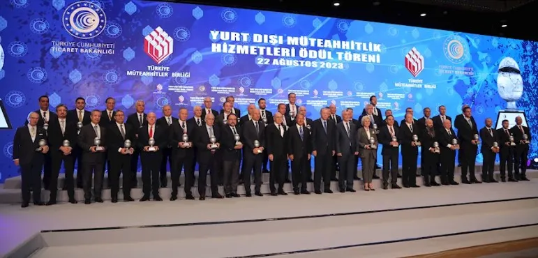 Türk müteahhitler yurt dışında teminat mektubu sorunu yaşıyor