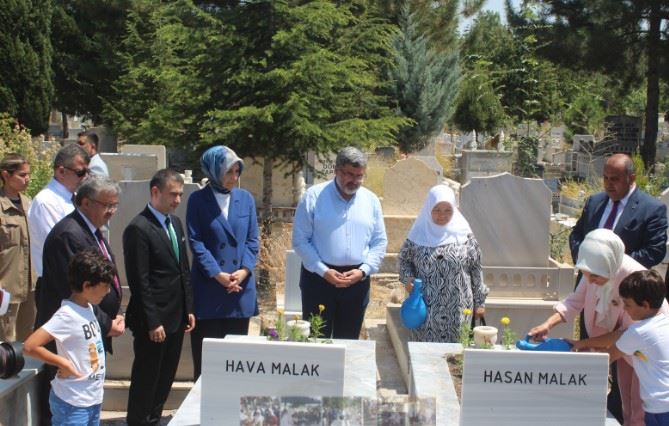 ile Ve Sosyal Hizmetler Bakan Mahinur Göktaş'tan Baba Ocağı Emirdağ'a Ziyaret