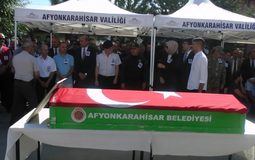 AFAD İl Müdürlüğü Arama Kurtarma Birlik Müdürü Mustafa Eser Son yolculuğuna Uğurlandı.