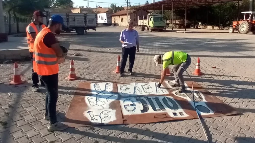 Afyonkarahisar'da toplam 127 okul için çalışma başladı