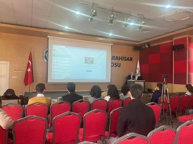 Afyonkarahisar Barosu, Avukatların CMK Ücret Tarifesi'nin yetersiz olduğunu belirti.