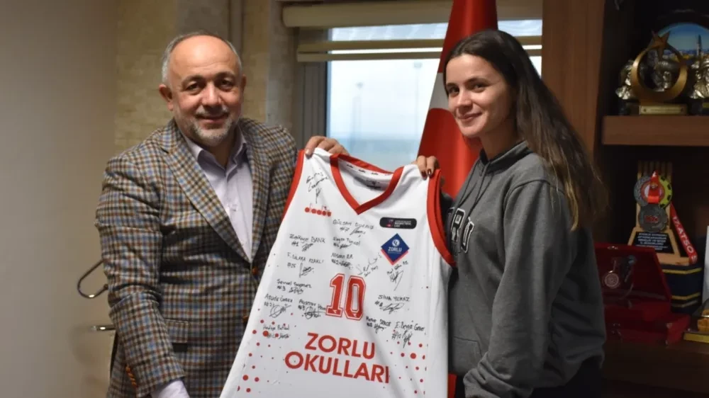 Kız Basketbol Takımından Kasapoğlu'na Ziyaret