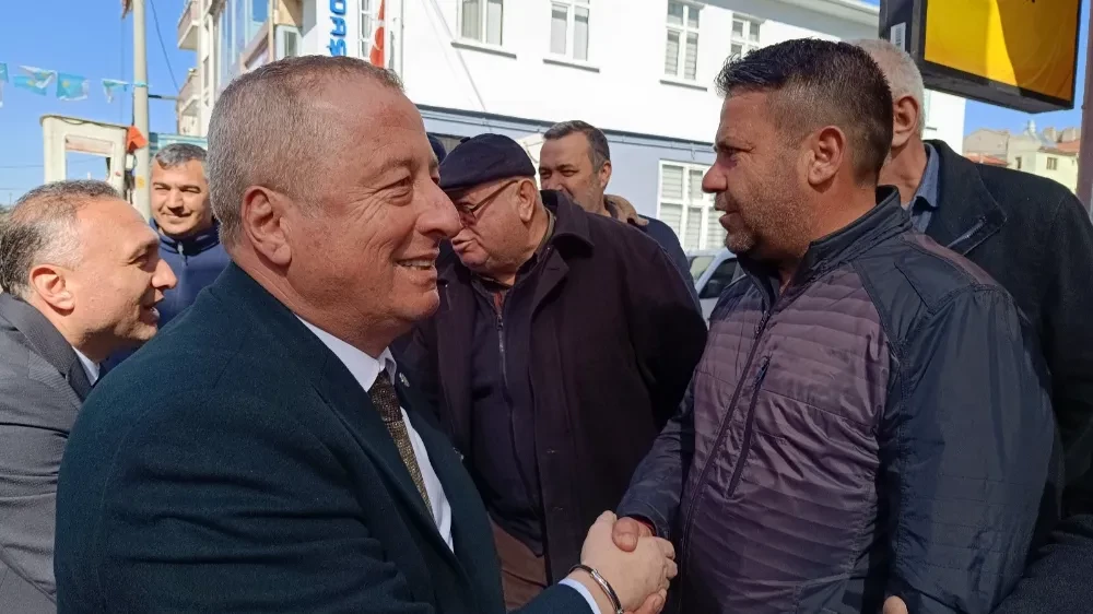 İYİ Parti Heyeti Afyonkarahisar'da Halkla Buluştu