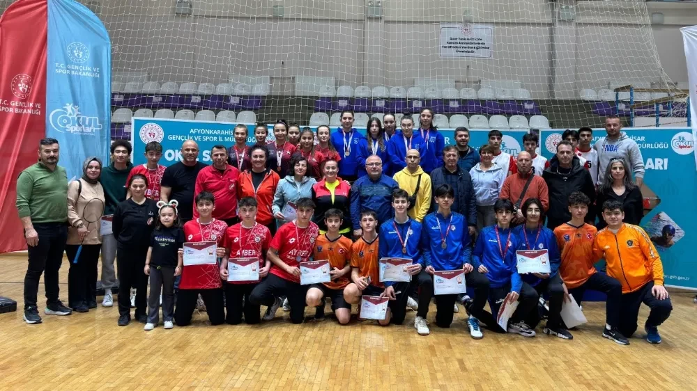 Afyon'da Badminton Grup Müsabakaları Tamamlandı