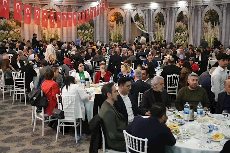 Milli Eğitim Bakanı, Gaziantep'teki öğretmenlerle buluştu ve Ramazan ruhunu pekiştirdi.