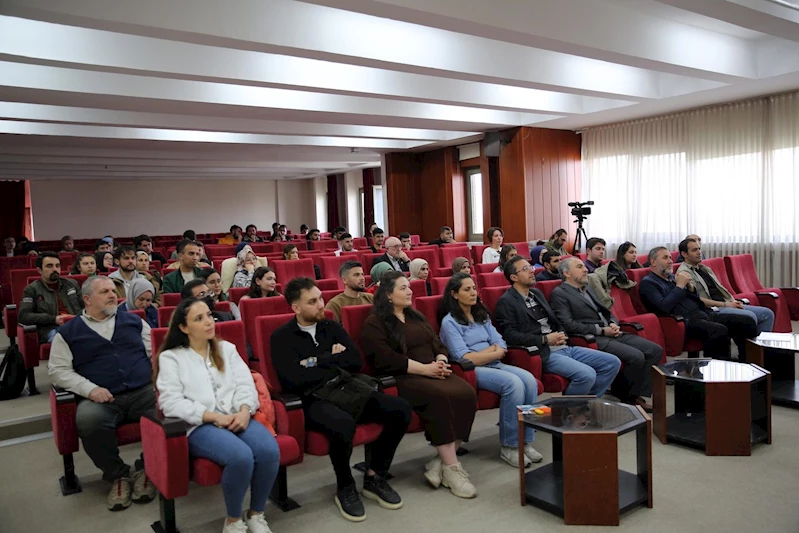 Afyon Kocatepe Üniversitesi, Çanakkale Zaferi'ni anlatan bir panel düzenlendi