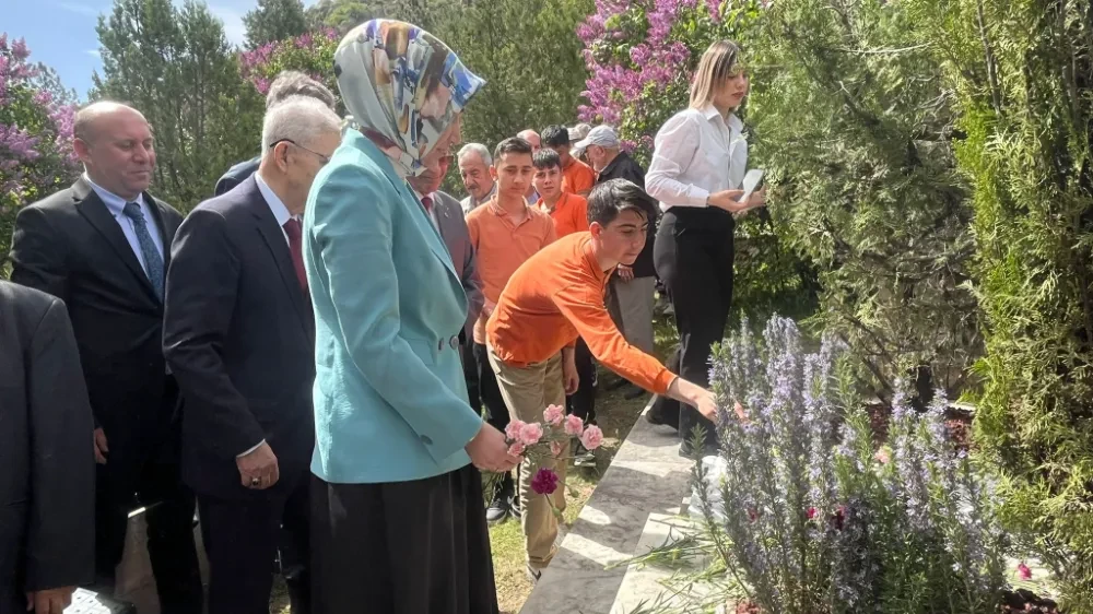 Türk Şair ve Yazar Osman Attila, Vefatının 46. Yılında Anıldı