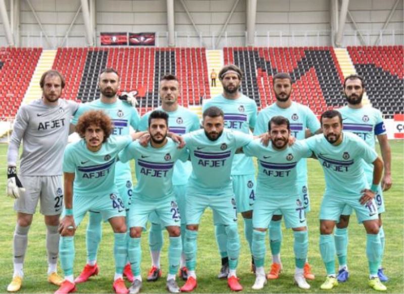 AFJET Afyonspor Çorum FK deplasmanindan Bir puanla Döndü.