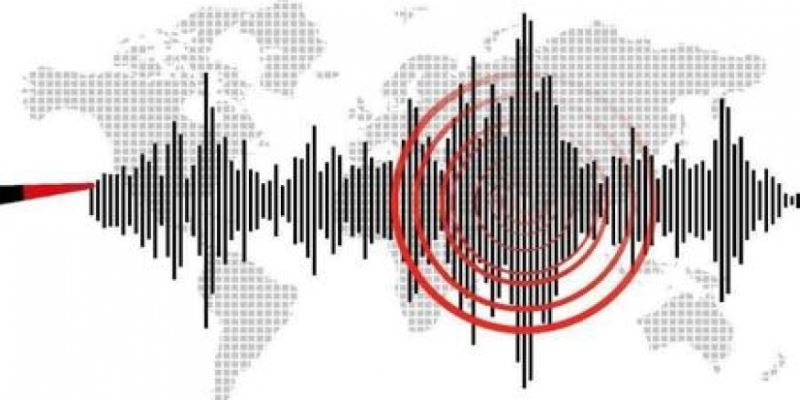 Antalya'nin Gazipasa ilçesi açiklarinda 5.2 büyüklügünde  Deprem.