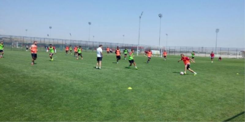 Futbol Takimlarinin Yeni Adresi Afyon