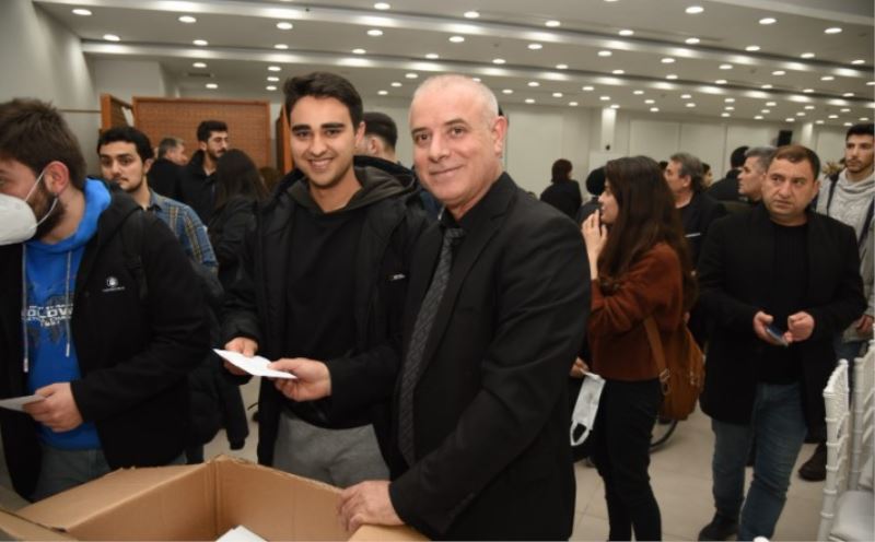 Istanbul AFSIAD, Istanbul’daki Afyonlu Üniversite Ögrencilerini Iftarda Bir Araya Getirdi