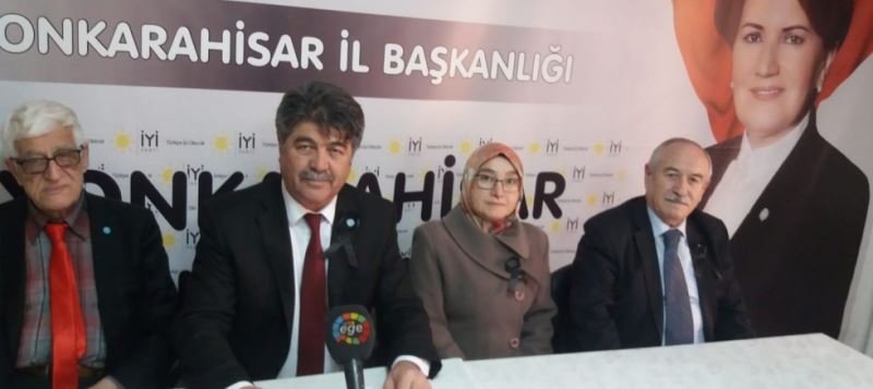 Iyi Parti Il Baskani Mehmet Inkaya Haftalik Olagan Basin Toplantisini Gerçeklestirdi.