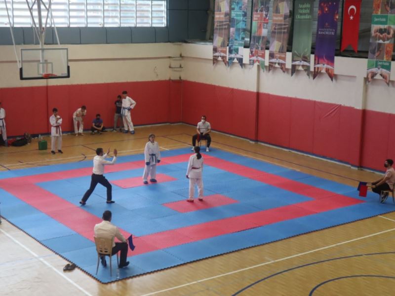 KARATE GRUP MÜSABAKALARI SPOR SEHRI AFYONKARAHISAR’DA BASLIYOR